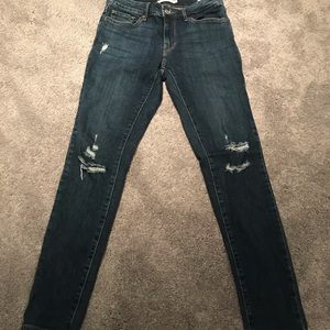 Great condition women’s Levi jeans 711 skinny 29